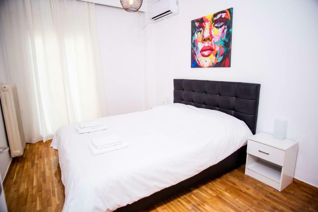 Thessaloniki Center Apartment On The Sea ภายนอก รูปภาพ