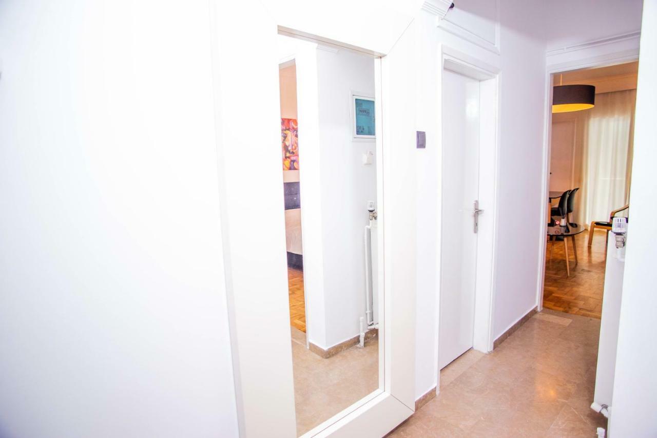 Thessaloniki Center Apartment On The Sea ภายนอก รูปภาพ