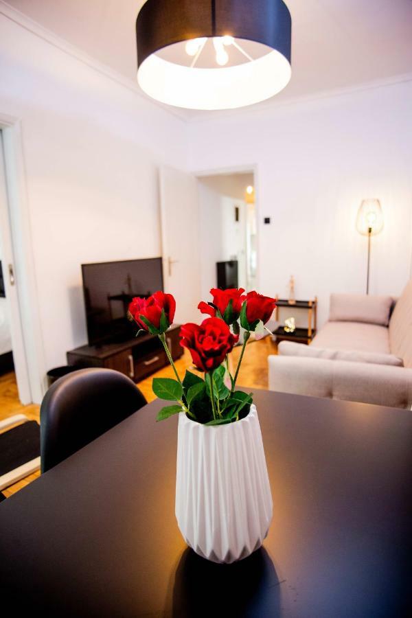 Thessaloniki Center Apartment On The Sea ภายนอก รูปภาพ
