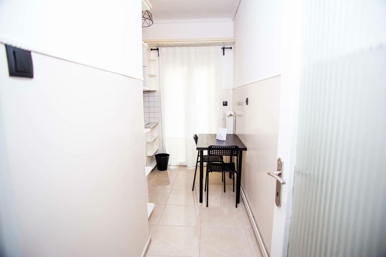 Thessaloniki Center Apartment On The Sea ภายนอก รูปภาพ